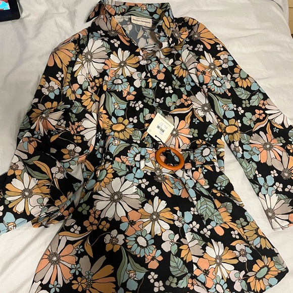 Finders Keepers Sylvie Top & Short Set - Picture 2 of 10